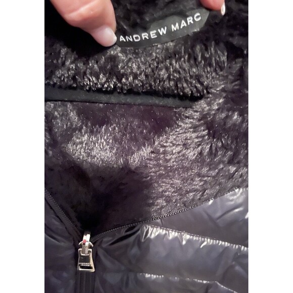 ANDREW MARC Puffer Jacket Womens Medium Black Faux Fur Lined Hood Reversible - Picture 4 of 7